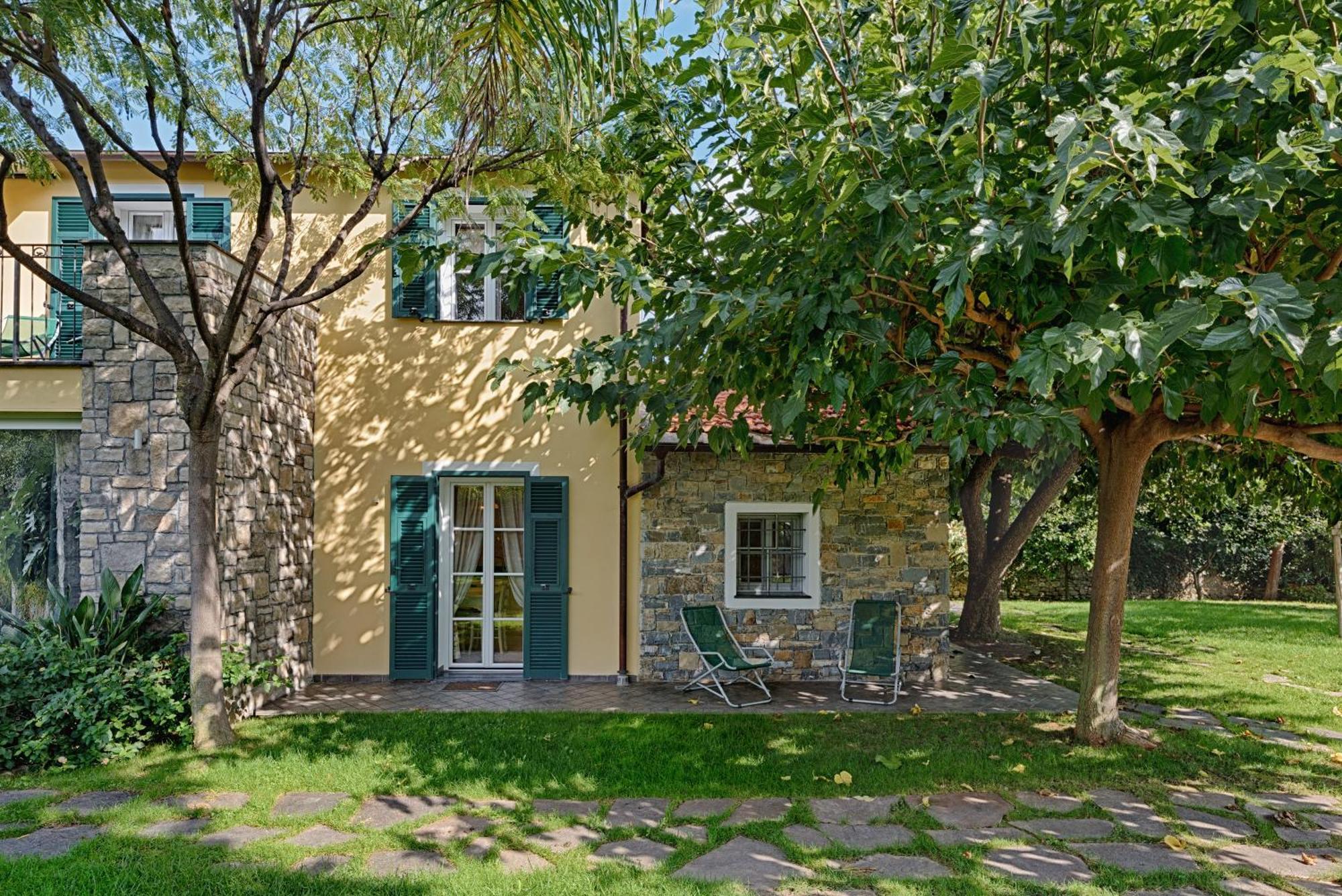 Casa Vacanze Nel Giardino Di Renzo Imperia Buitenkant foto
